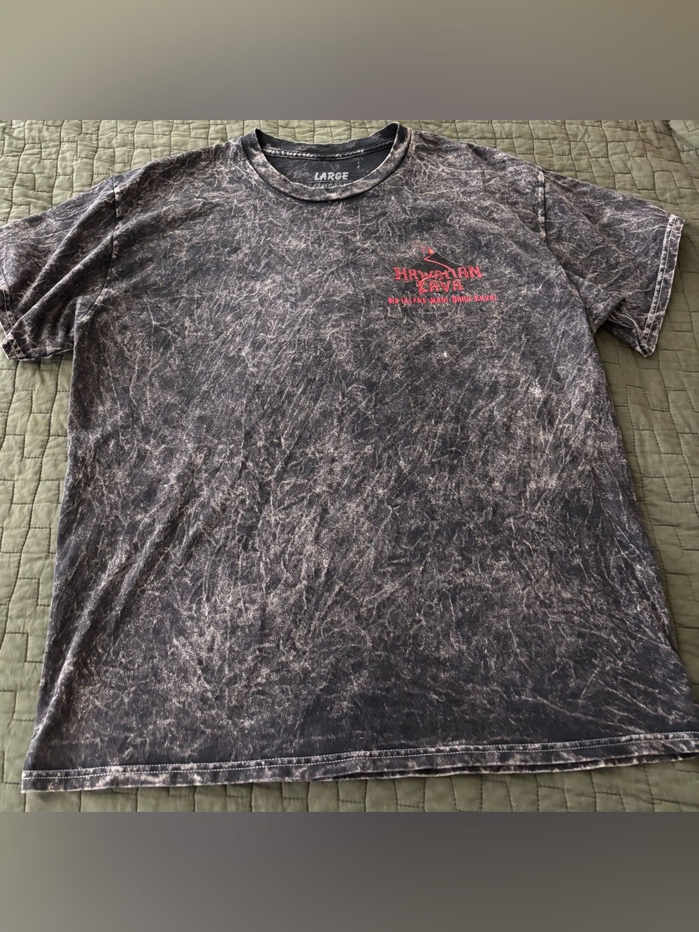 Vintage-Style Black Acid-Wash Short Sleeve Hawaiian T-shirt